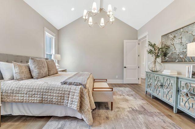 7051 Kinderhook Rd, Nashville, TN 37221