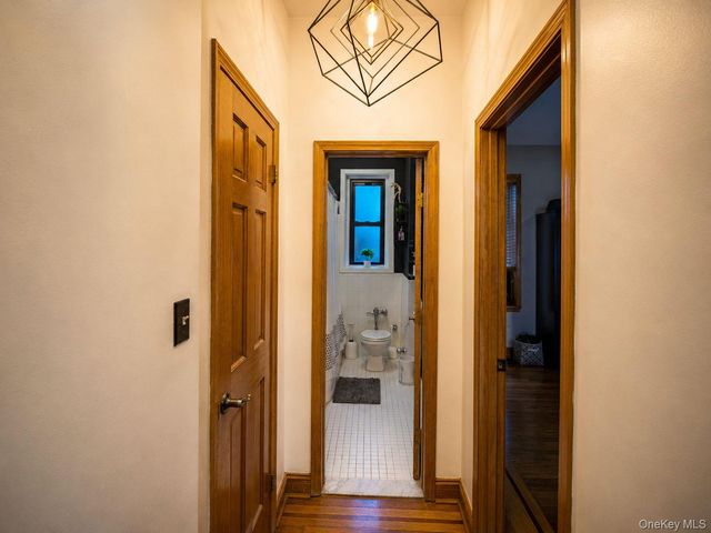 16015 Powells Cove Boulevard C7, Whitestone, NY 11357