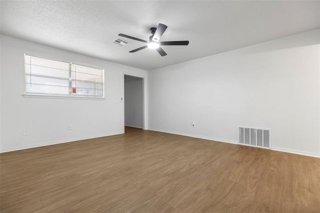 4101 SE 14th Street, Oklahoma City, OK 73115