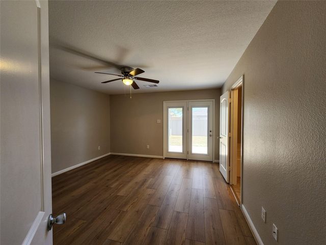 22527 Cloverland Field Drive, Hockley, TX 77447