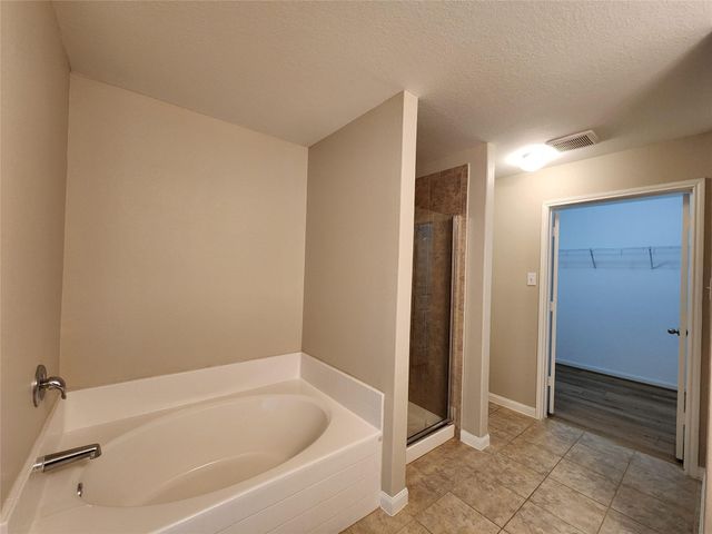 22527 Cloverland Field Drive, Hockley, TX 77447