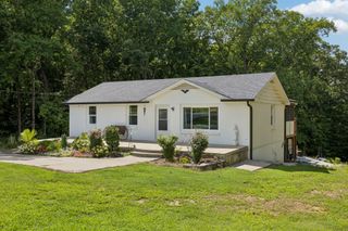 851 Belmont Rd, Clarksville, TN 37040