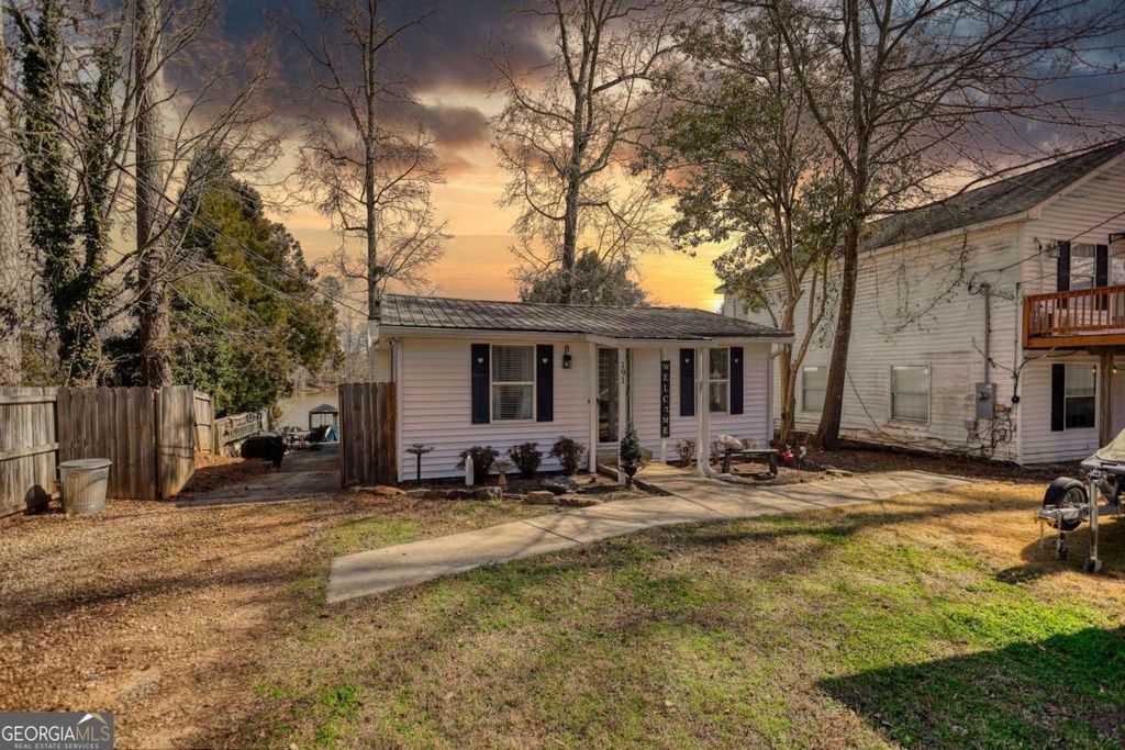 191 Cherokee Drive, Jackson, GA 30233