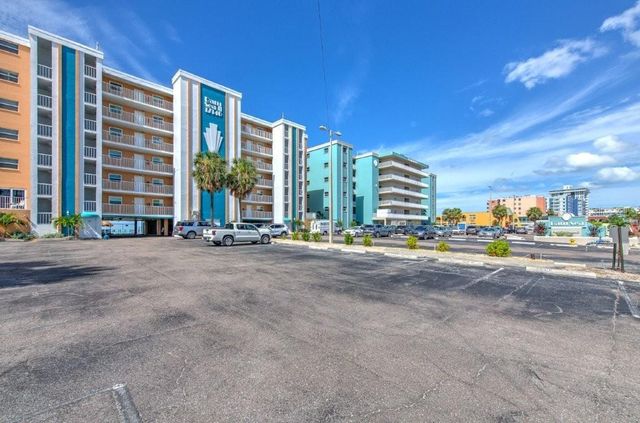 17200 GULF BOULEVARD 401, North Redington Beach, FL 33708