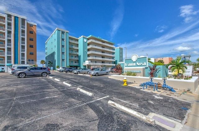 17200 GULF BOULEVARD 401, North Redington Beach, FL 33708