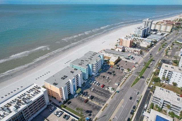 17200 GULF BOULEVARD 401, North Redington Beach, FL 33708
