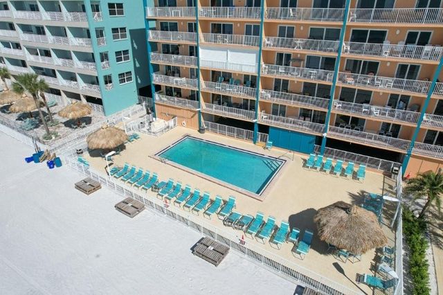17200 GULF BOULEVARD 401, North Redington Beach, FL 33708