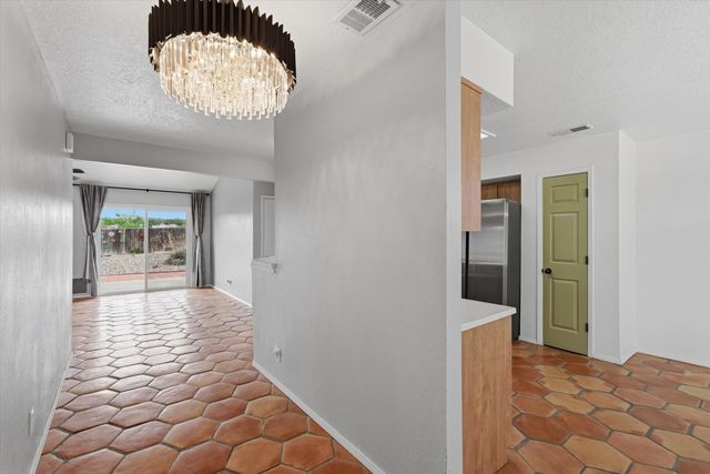 1741 Blueberry Drive NE, Rio Rancho, NM 87144