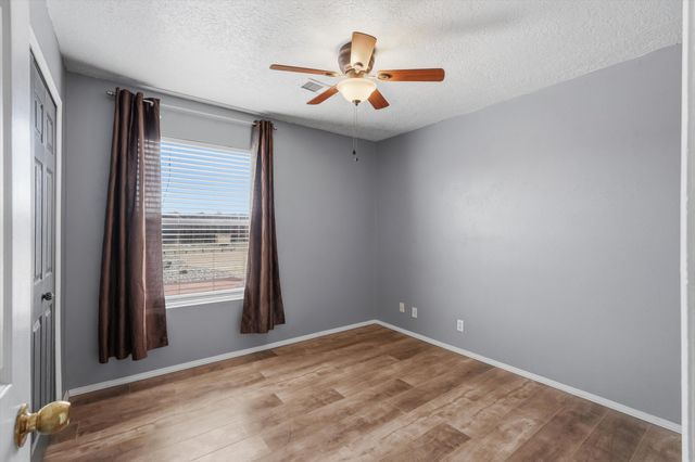 1741 Blueberry Drive NE, Rio Rancho, NM 87144