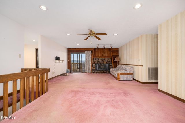 2129 Welch Road, Kingsport, TN 37660