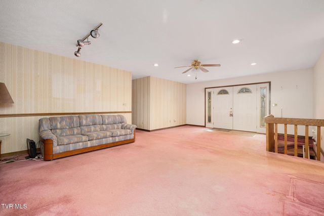 2129 Welch Road, Kingsport, TN 37660