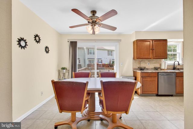 17 DUNMOOR CT N, Trenton, NJ 08690