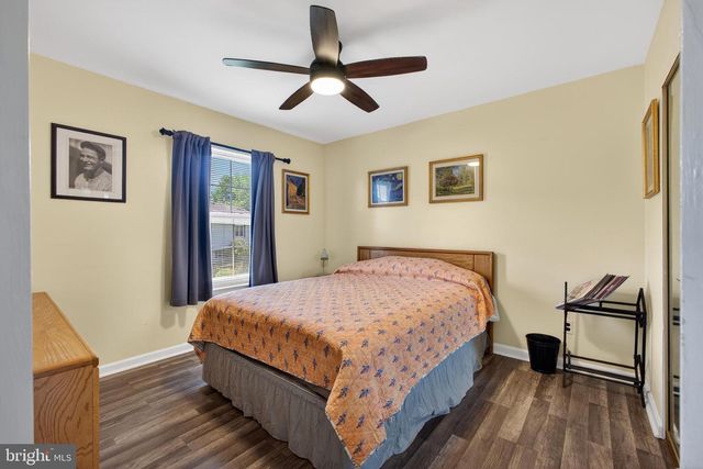 17 DUNMOOR CT N, Trenton, NJ 08690