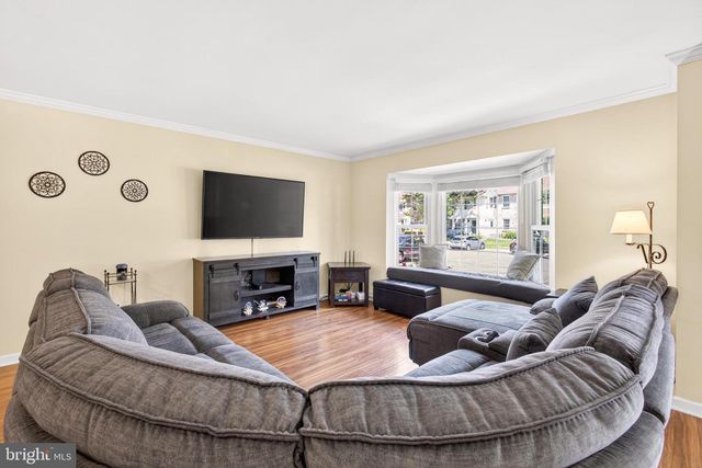 17 DUNMOOR CT N, Trenton, NJ 08690