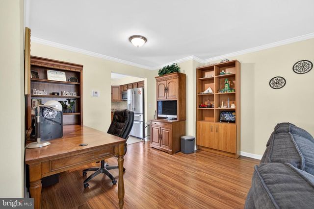 17 DUNMOOR CT N, Trenton, NJ 08690