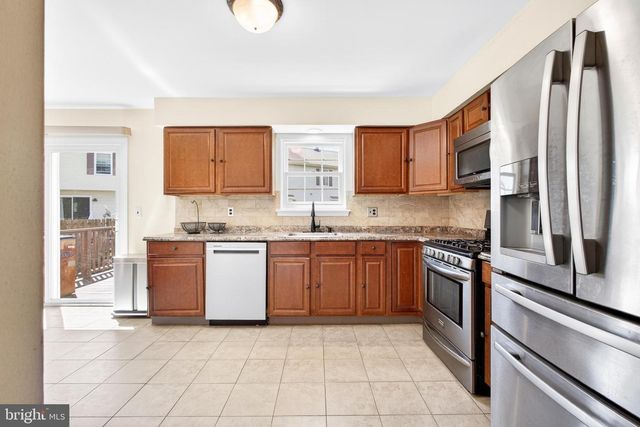 17 DUNMOOR CT N, Trenton, NJ 08690
