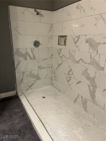 6612 Ringbill Court, North Las Vegas, NV 89084