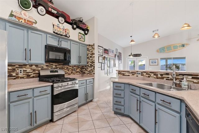 6612 Ringbill Court, North Las Vegas, NV 89084