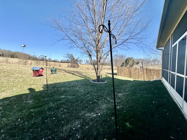 547 Cloverhill Ln, Lebanon, TN 37090