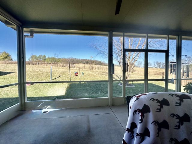 547 Cloverhill Ln, Lebanon, TN 37090