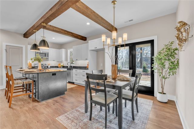 124 James Drive, Townville, SC 29689