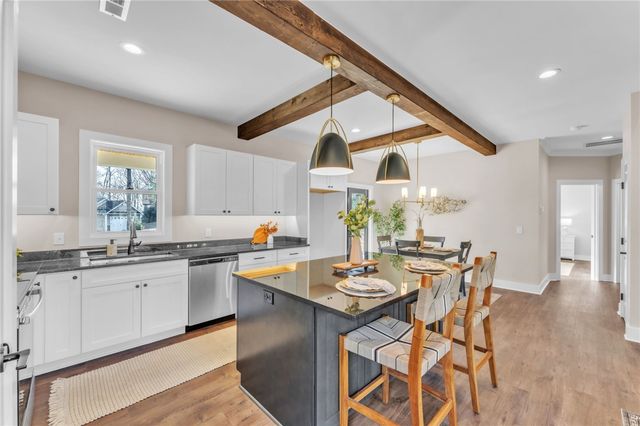 124 James Drive, Townville, SC 29689