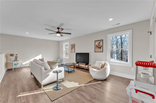 124 James Drive, Townville, SC 29689