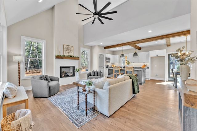 124 James Drive, Townville, SC 29689