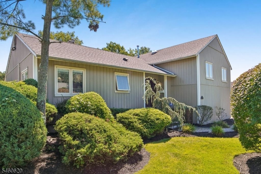 40 Herbert Ter, West Orange Twp., NJ 07052 — photo 5
