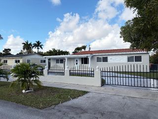 7865 SW 33rd Ter, Miami, FL 33155