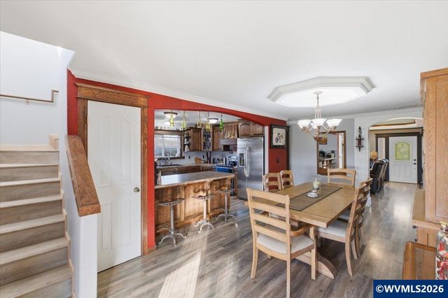 1005 Foxglove Ln, Mt Angel, OR 97362