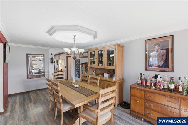 1005 Foxglove Ln, Mt Angel, OR 97362