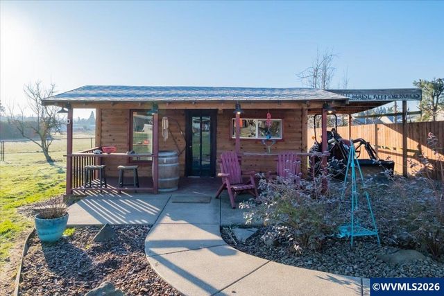 1005 Foxglove Ln, Mt Angel, OR 97362