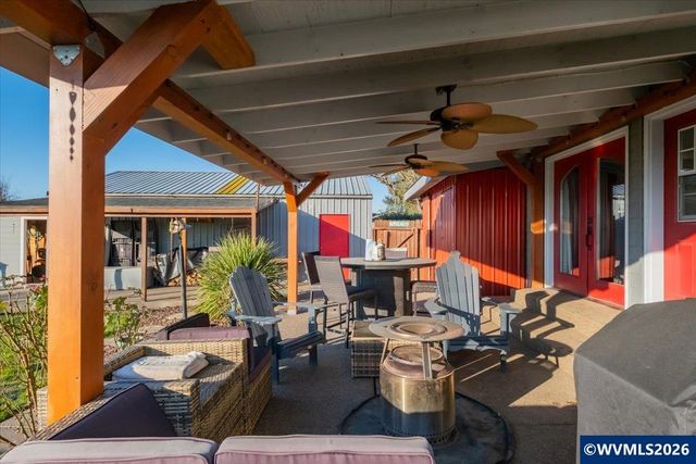 1005 Foxglove Ln, Mt Angel, OR 97362