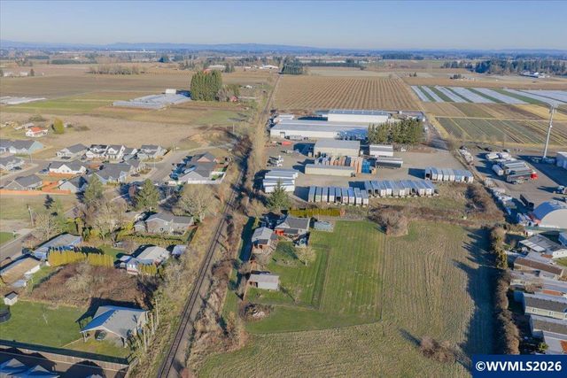 1005 Foxglove Ln, Mt Angel, OR 97362