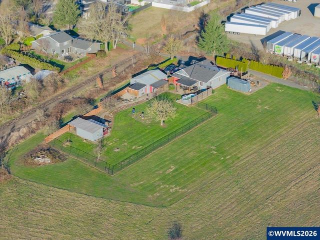 1005 Foxglove Ln, Mt Angel, OR 97362