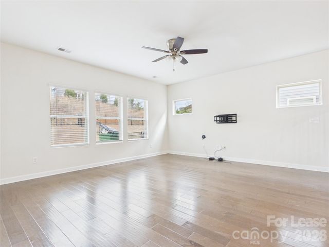 3941 Woodland View Drive, Charlotte, NC 28215