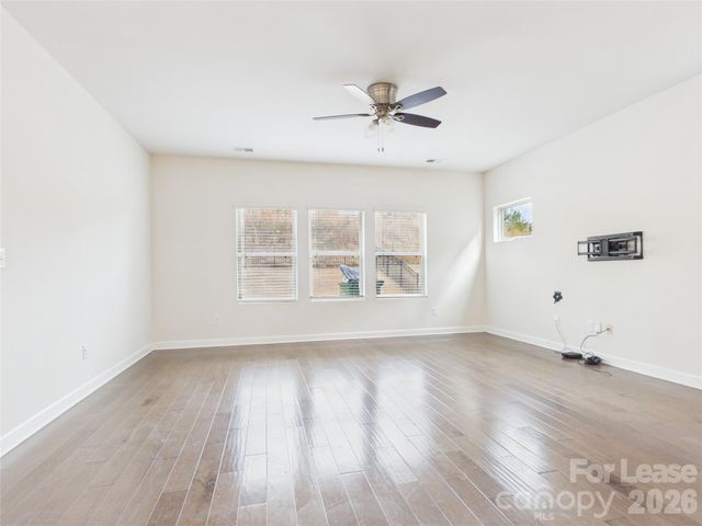 3941 Woodland View Drive, Charlotte, NC 28215