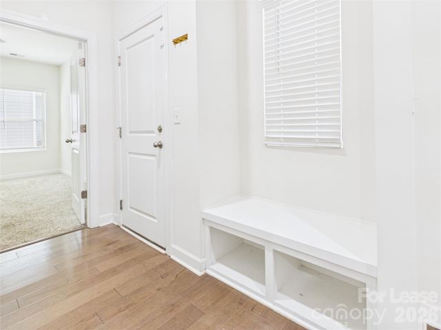 3941 Woodland View Drive, Charlotte, NC 28215