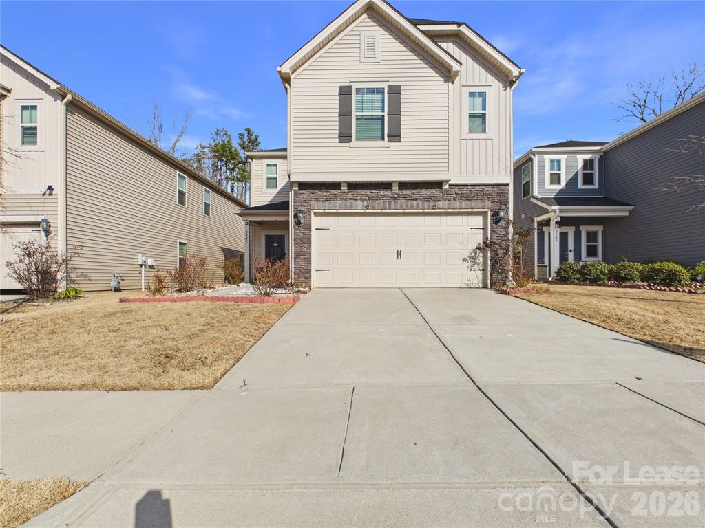 3941 Woodland View Drive, Charlotte, NC 28215