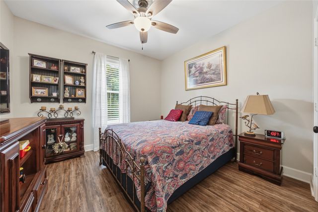 7222 Neches Street, Athens, TX 75752