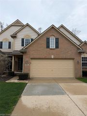 8025 Springdale Drive, White Lake Charter Township, MI 48386