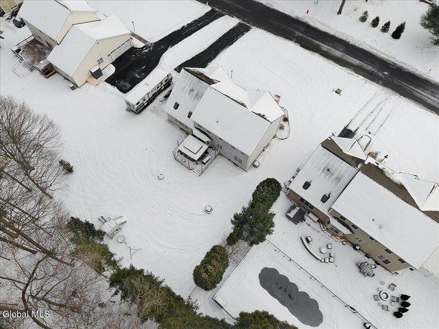 26 Birch Hill Road, Clifton Park, NY 12019