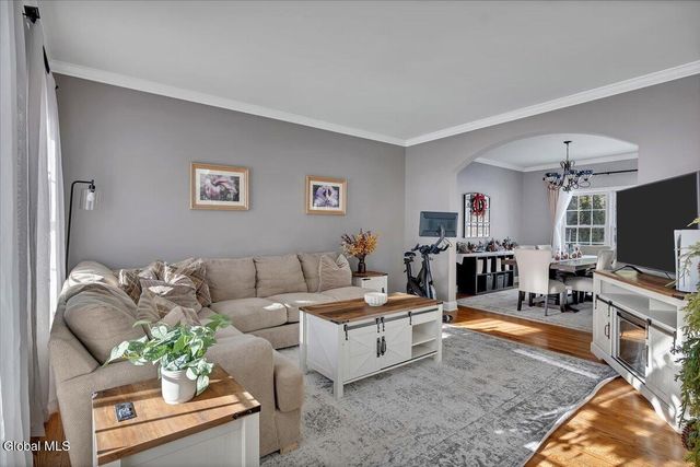 26 Birch Hill Road, Clifton Park, NY 12019