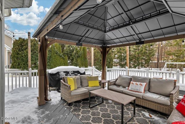 26 Birch Hill Road, Clifton Park, NY 12019