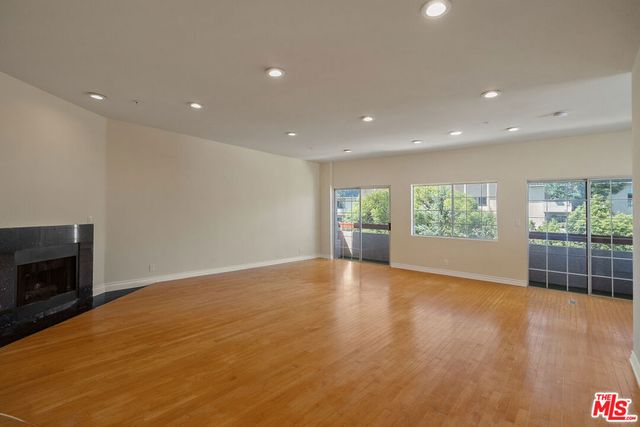 923 Euclid Street 201, Santa Monica, CA 90403
