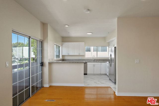 923 Euclid Street 201, Santa Monica, CA 90403