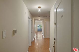 923 Euclid Street 201, Santa Monica, CA 90403