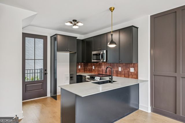 1160 Boulevard SE 7, Atlanta, GA 30312