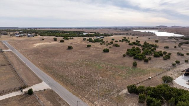 175 Private Road 2657, Walnut Springs, TX 76690